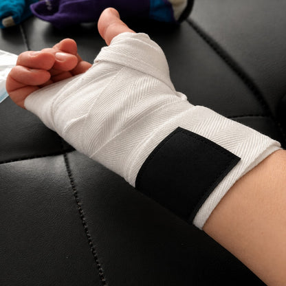 Boxystraps white hand wraps in use